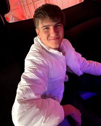 Natan Zgorzyk – polski streamer Twitcha i branży hazardowej